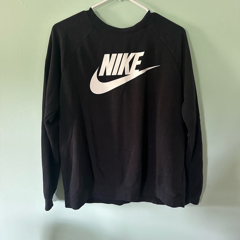 Nike Black Crewneck Sweatshirt